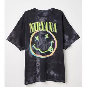 NWOT Nirvana Smile Pigment Dye Tee